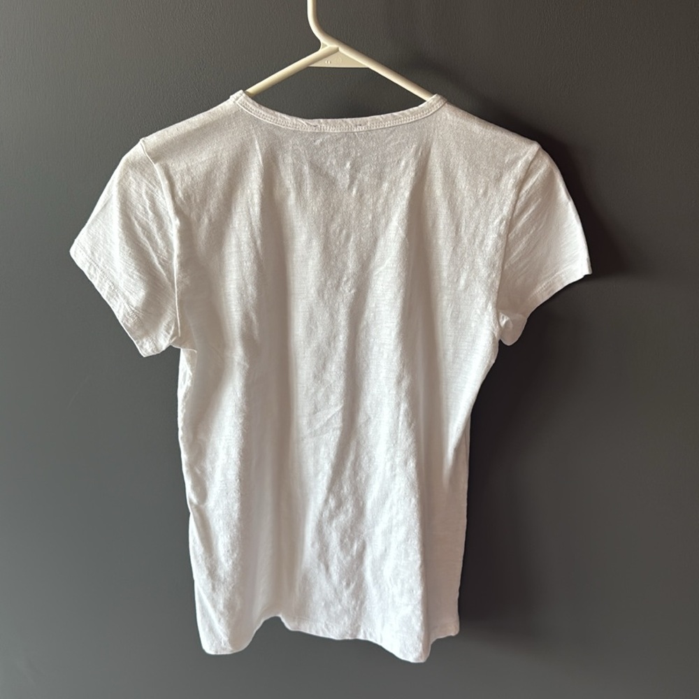 🆕J CREW White Tee - Picture 2 of 13
